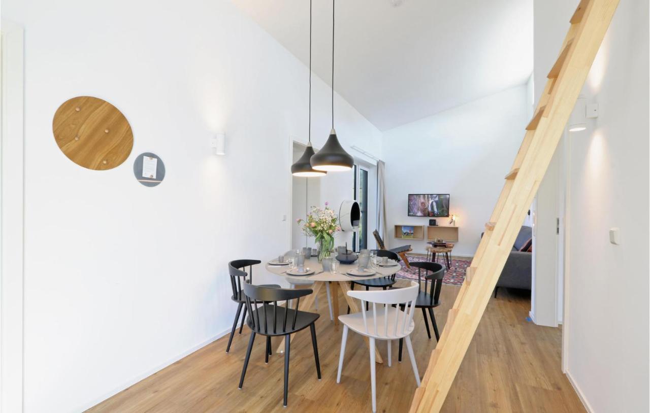Awesome Home In Lembruch-Duemmer See With Kitchen Extérieur photo